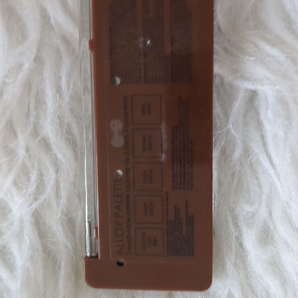 Natasha Denona Alloy Eyeshadow Palette - Picture 5 of 5